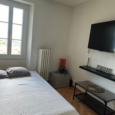 Appt Port Lac Лозана Екстериор снимка